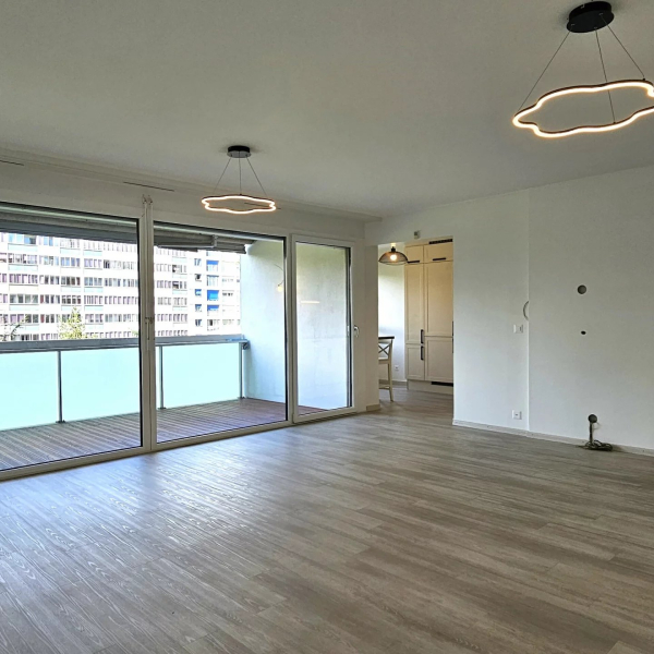 Flat for sale - Onex