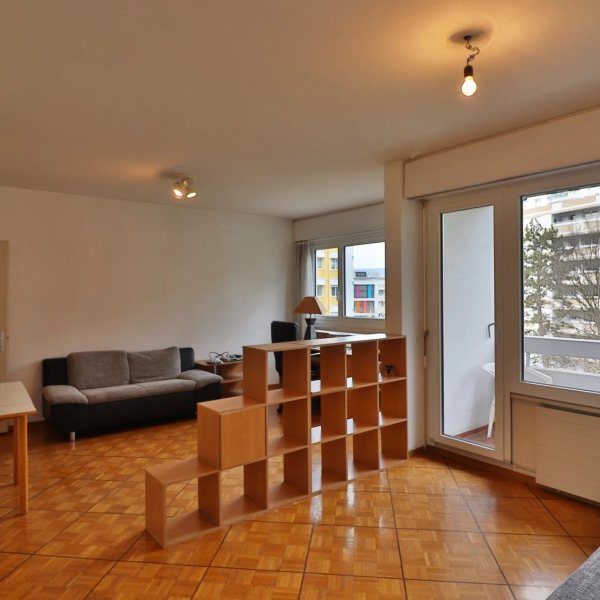 Flat for sale - Onex